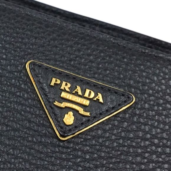Prada Triangular Plate Black GD Metal Fittings Shoulder Bag - Picture 6 of 9